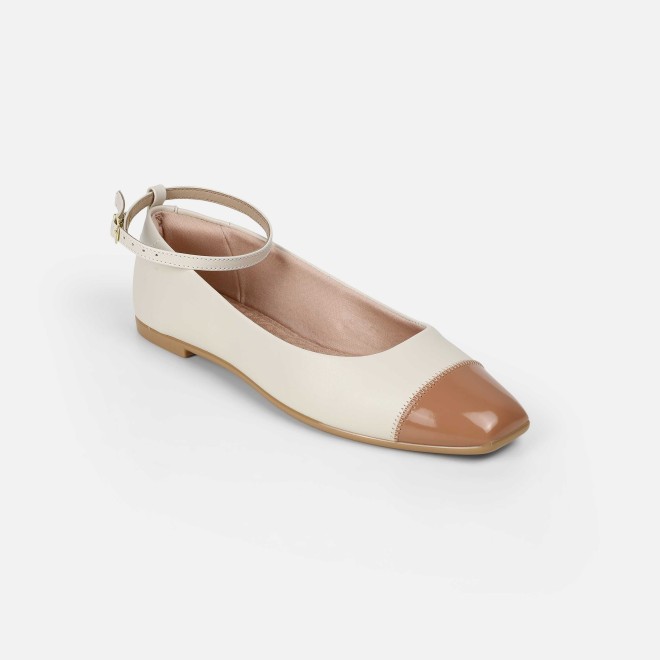 Mochi Women Peach Casual Ballerinas (SKU: 31-1091-80-37)