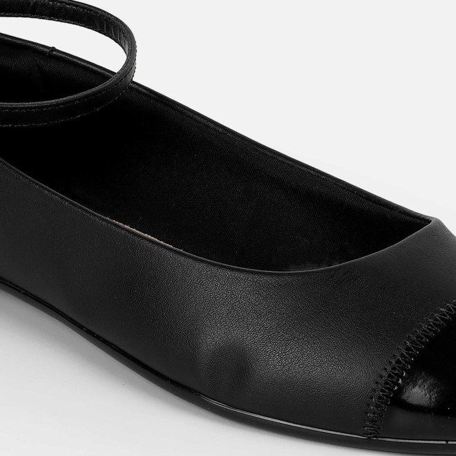 Mochi Women Black Casual Ballerinas (SKU: 31-1091-11-37)