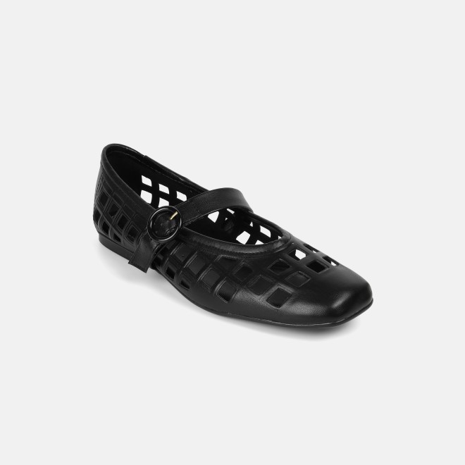 Mochi Women Black Casual Ballerinas (SKU: 31-1092-11-37)