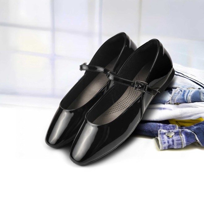 Mochi Women Black Formal Ballerinas