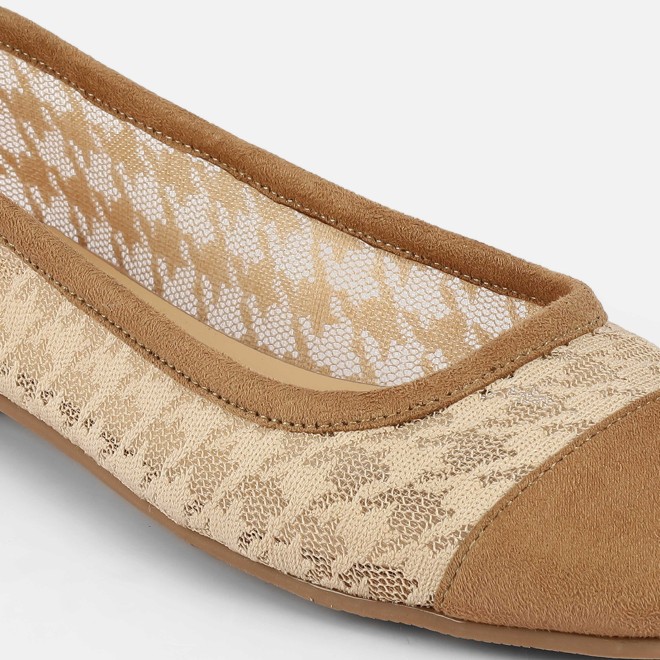 Mochi Women Beige Casual Ballerinas (SKU: 31-1101-20-36)