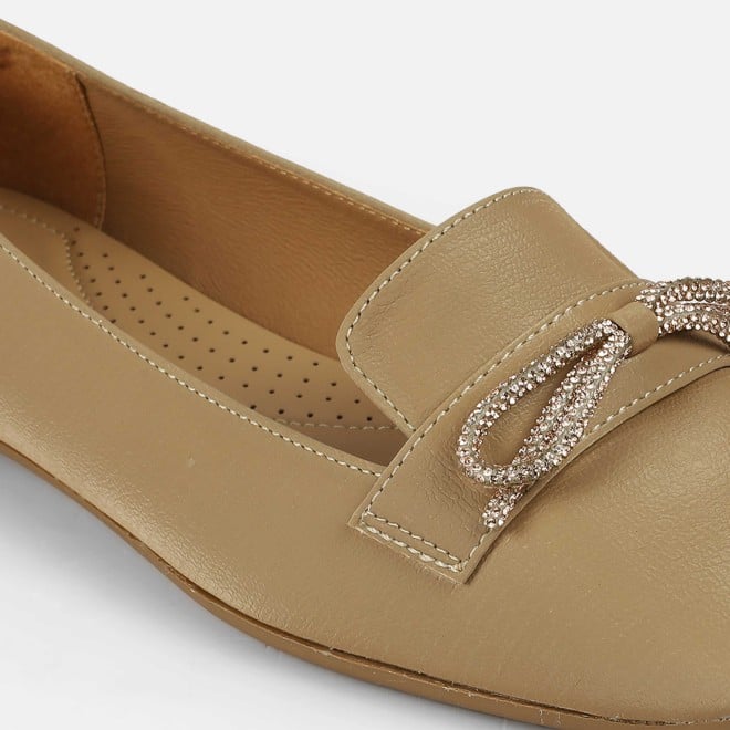 Mochi Women Beige Casual Ballerinas (SKU: 31-1119-20-36)