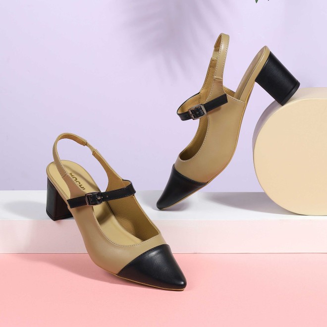 Mochi Women Black Formal Sandals