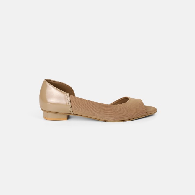 Mochi Women Beige-red Casual Ballerinas (SKU: 31-1133-89-36)