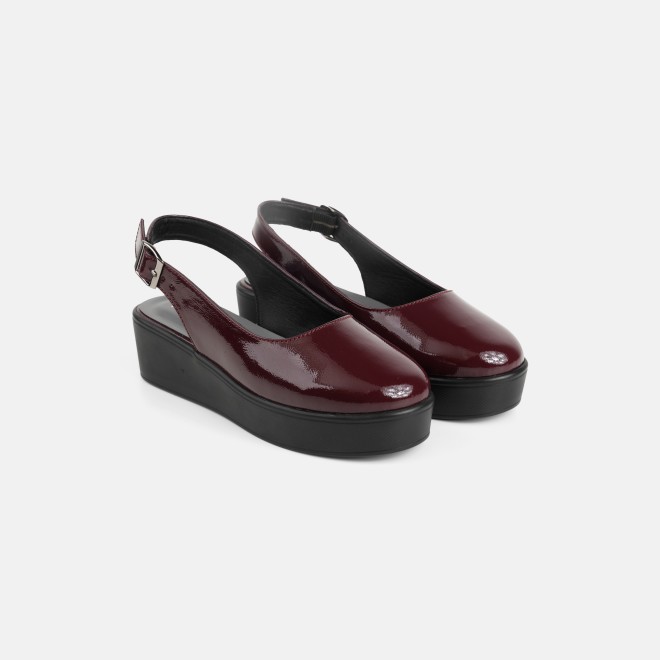 Mochi Women Maroon Casual Sandals (SKU: 31-1137-44-36)