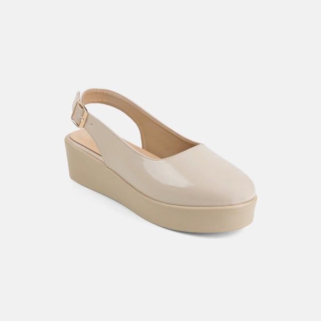 Mochi Women Beige Casual Sandals (SKU: 31-1137-20-37)