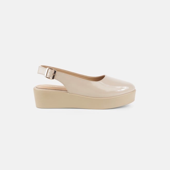 Mochi Women Beige Casual Sandals (SKU: 31-1137-20-37)