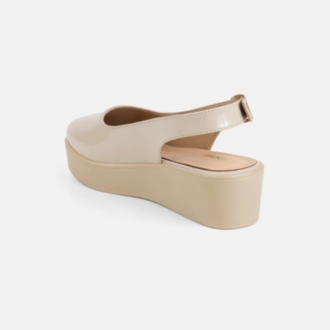 Mochi Women Beige Casual Sandals (SKU: 31-1137-20-37)