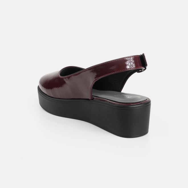Mochi Women Maroon Casual Sandals (SKU: 31-1137-44-36)