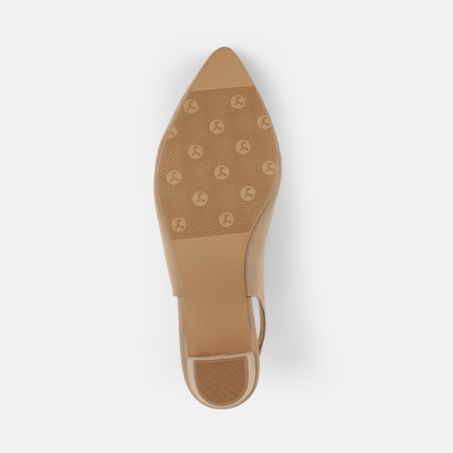 Mochi Women Gold Casual Sandals (SKU: 31-1139-15-37)