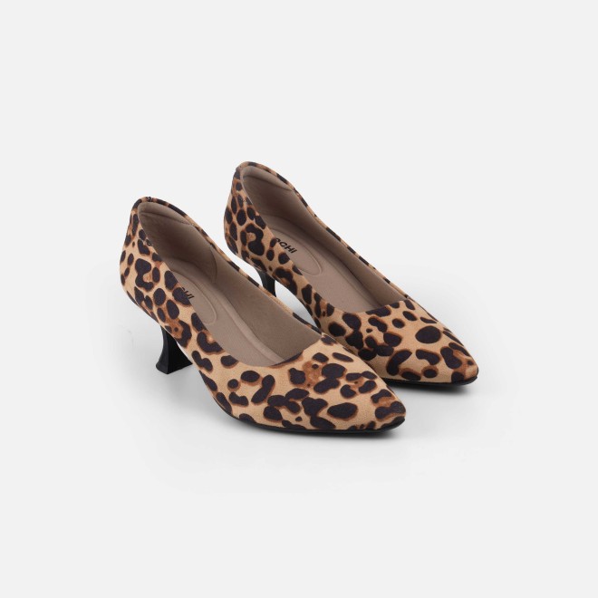 Mochi Women Beige Casual Pumps (SKU: 31-1158-20-36)