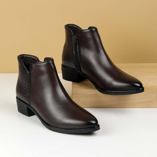 Mochi Women Brown Party Boots