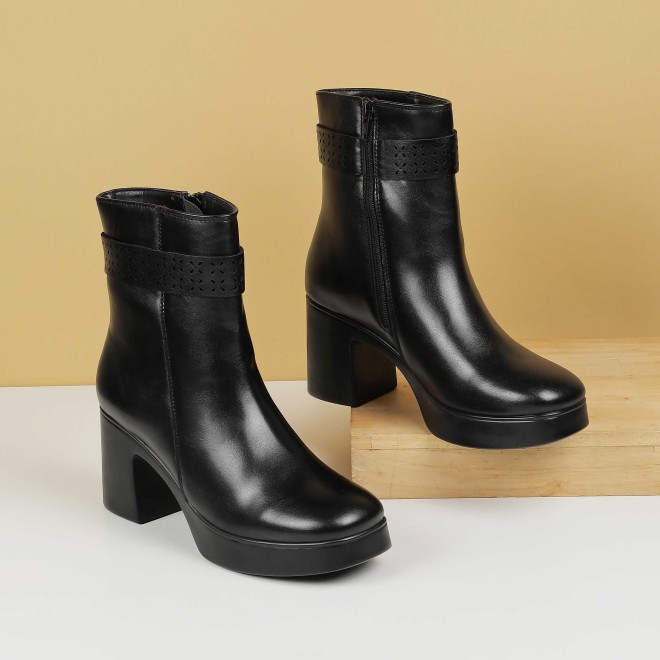 Women Black Casual Boots