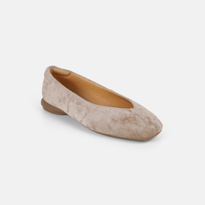 Mochi Women Beige Casual Ballerinas (SKU: 31-1237-20-36)