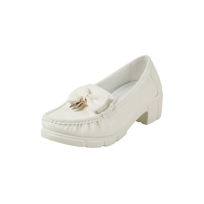 Mochi Women White Casual Loafers (SKU: 31-1246-16-36)