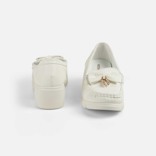Mochi Women White Casual Loafers (SKU: 31-1246-16-36)