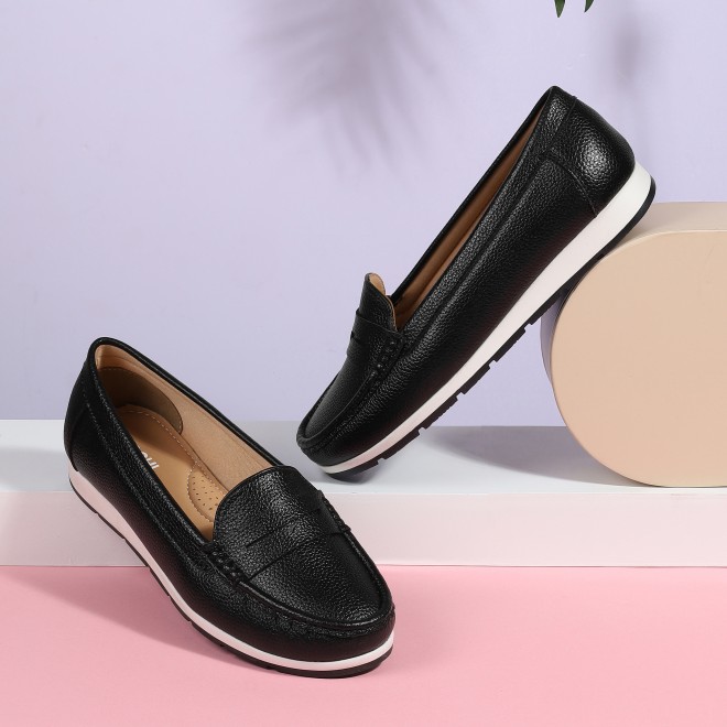 Women Black Casual Loafers