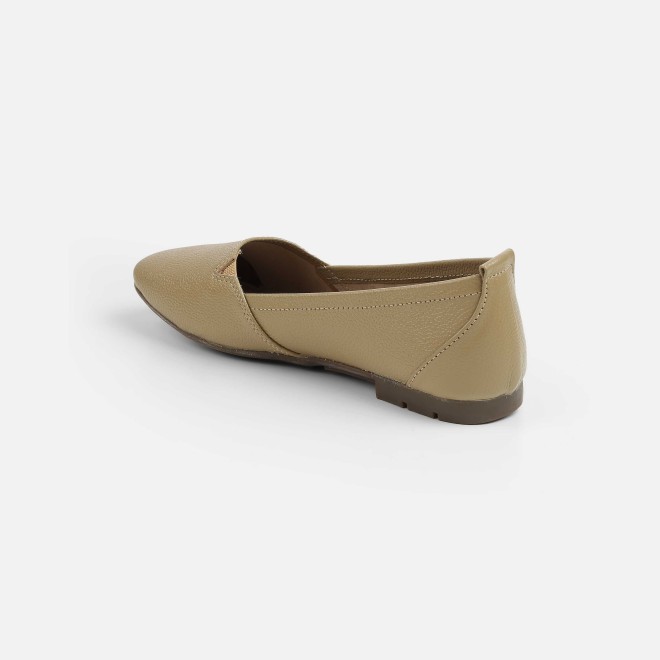 Mochi Women Beige Casual Ballerinas (SKU: 31-1267-20-36)