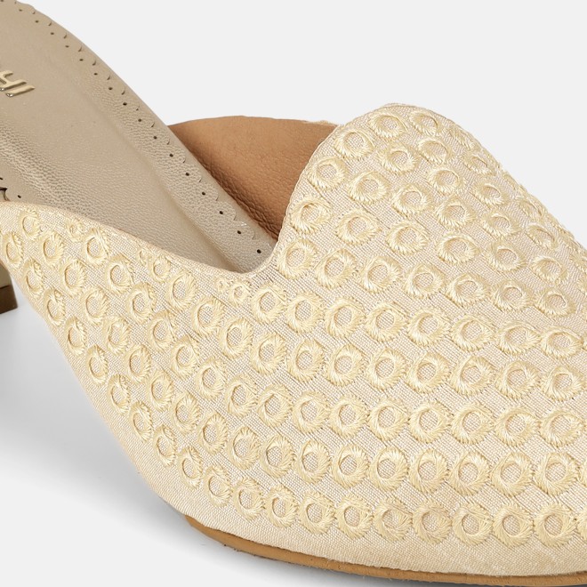 Mochi Women Off-white Ethnic Slip Ons (SKU: 31-1304-66-36)