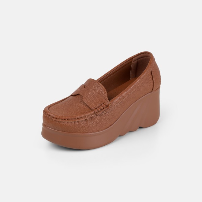 Mochi Women Tan Casual Loafers (SKU: 31-1314-23-36)