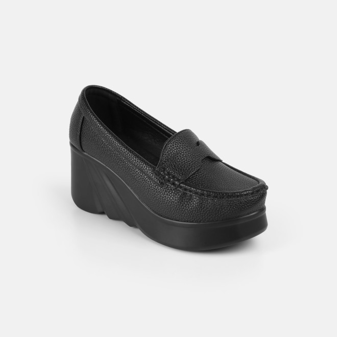 Mochi Women Black Casual Loafers (SKU: 31-1314-11-36)