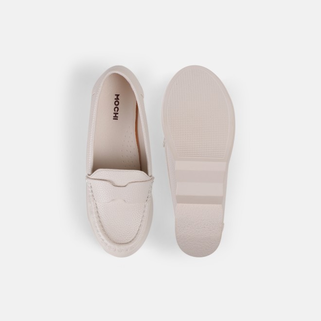 Mochi Women Beige Casual Loafers (SKU: 31-1314-20-36)