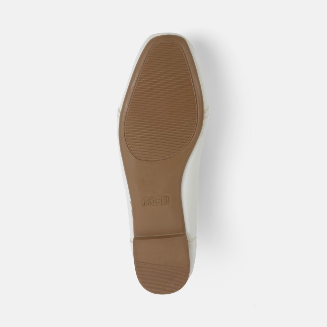 Mochi Women White Casual Ballerinas (SKU: 31-1331-16-36)