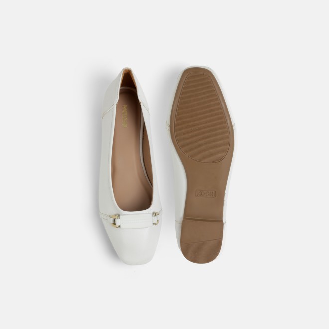 Mochi Women White Casual Ballerinas (SKU: 31-1331-16-36)