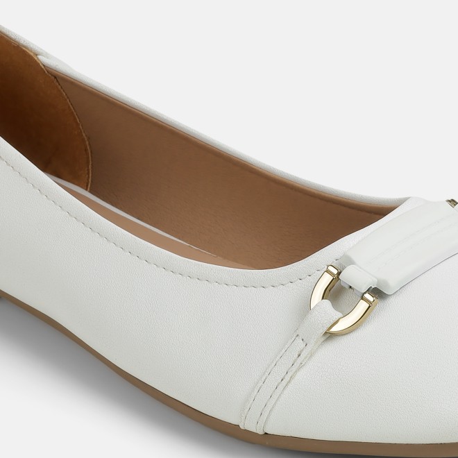 Mochi Women White Casual Ballerinas (SKU: 31-1331-16-36)