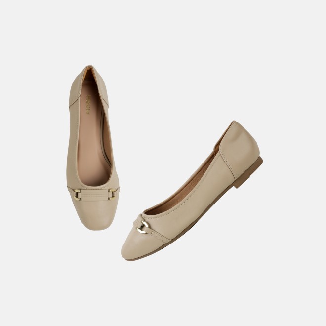 Mochi Women Beige Casual Ballerinas (SKU: 31-1331-20-36)