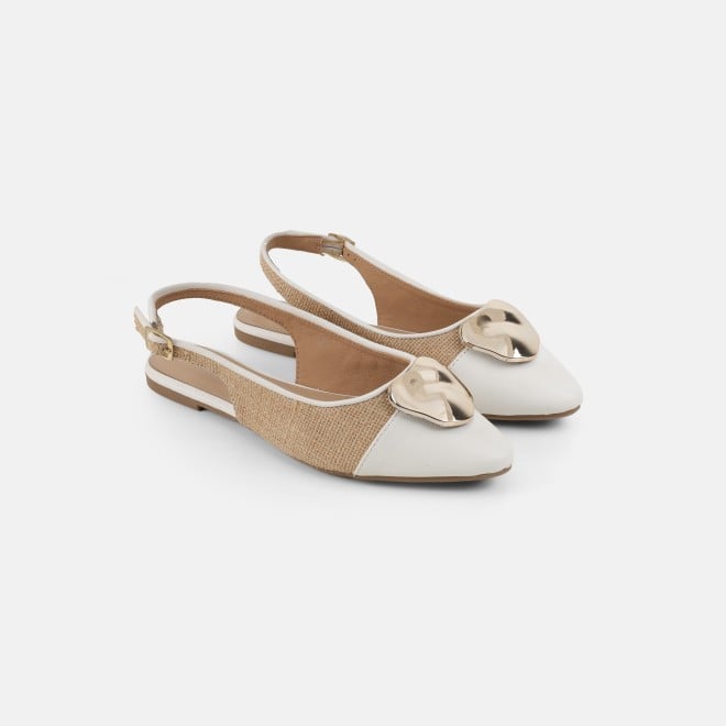Mochi Women White Casual Sandals (SKU: 31-1335-16-36)