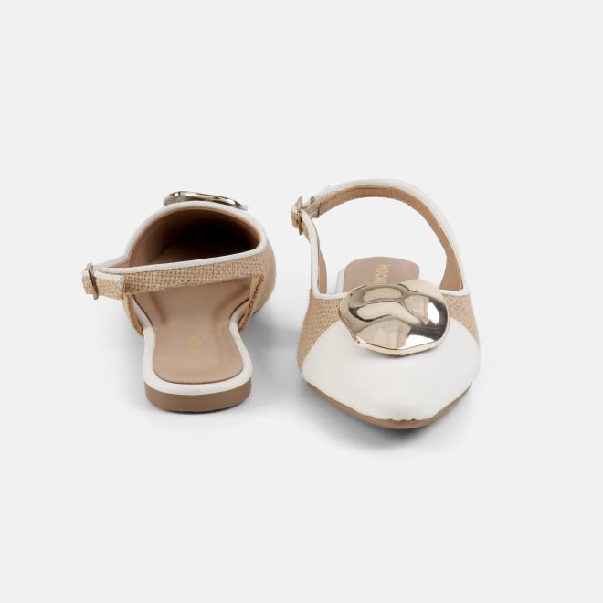 Mochi Women White Casual Sandals (SKU: 31-1335-16-36)