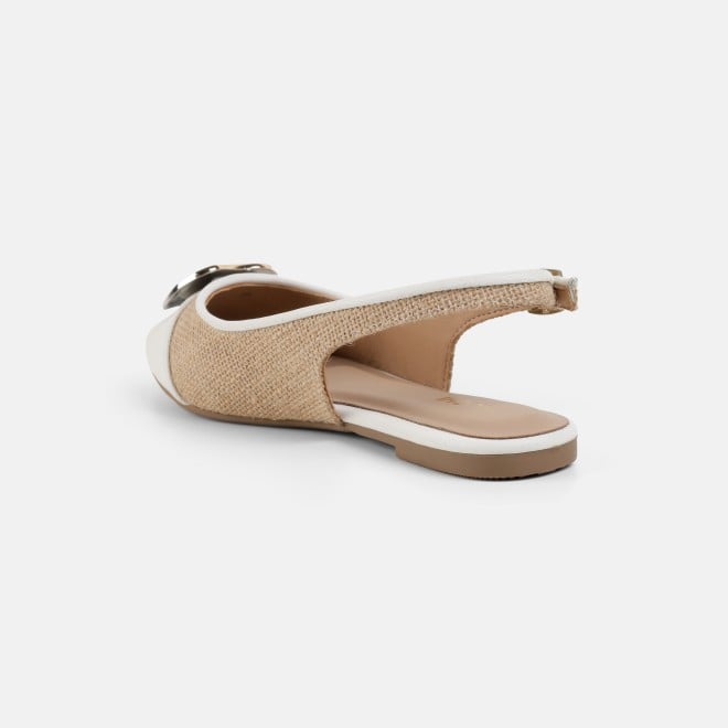 Mochi Women White Casual Sandals (SKU: 31-1335-16-36)