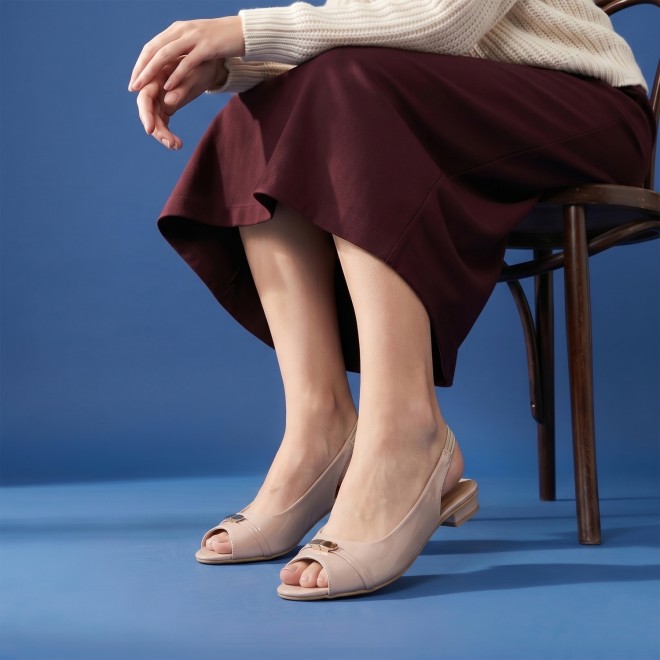 Mochi Women Beige Casual Sandals (SKU: 31-1341-20-36)