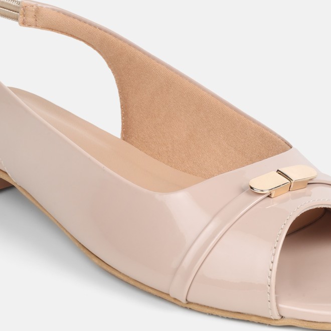 Mochi Women Beige Casual Sandals (SKU: 31-1341-20-36)