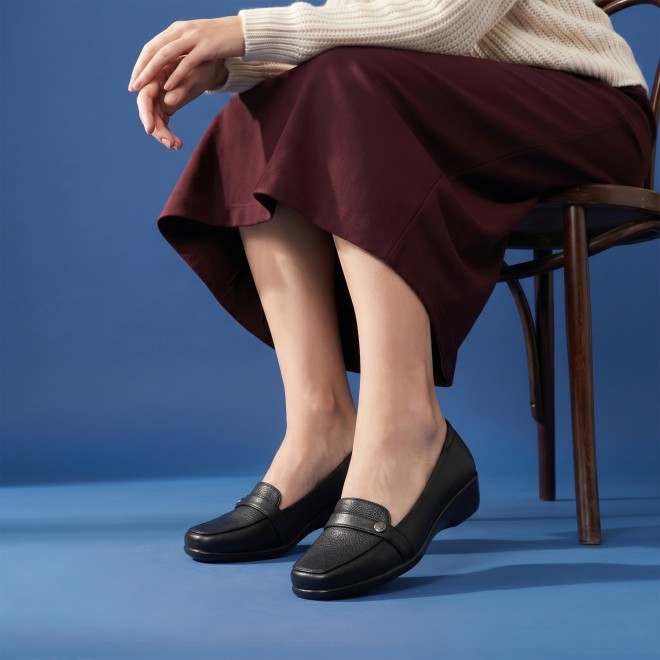 Mochi Women Black Casual Ballerinas (SKU: 31-1345-11-36)