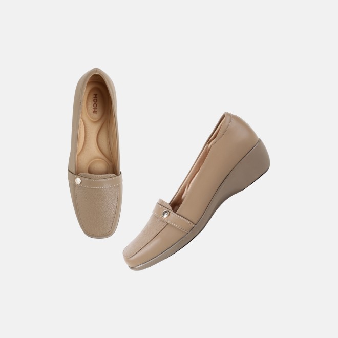Mochi Women Beige Casual Ballerinas (SKU: 31-1345-20-36)
