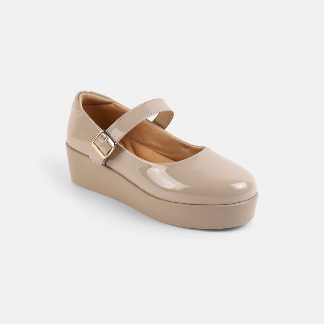 Mochi Women Beige Casual Ballerinas (SKU: 31-1489-20-36)