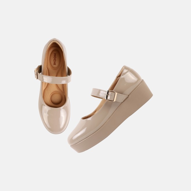 Mochi Women Beige Casual Ballerinas (SKU: 31-1489-20-36)