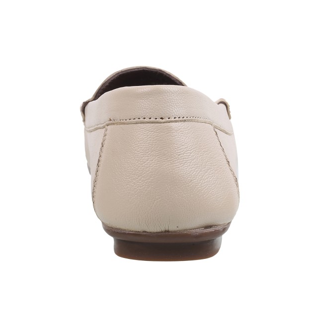 Mochi Women Beige Casual Loafers (SKU: 31-277-20-36)