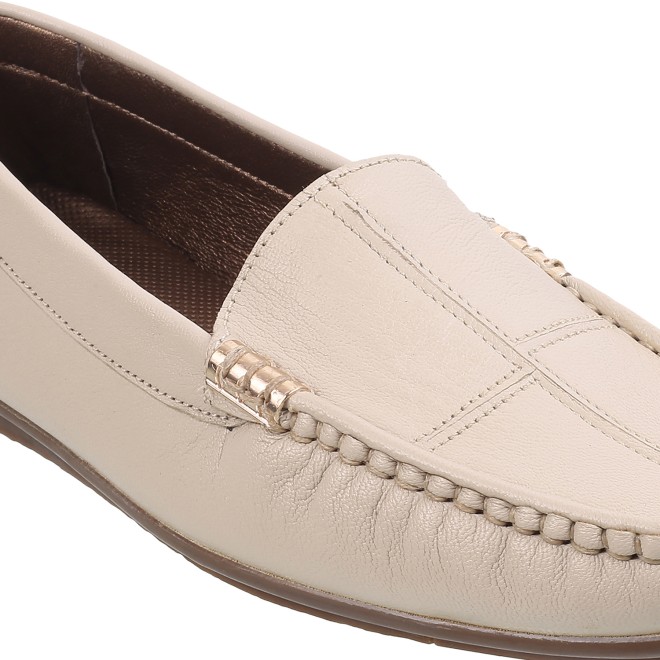 Mochi Women Beige Casual Loafers (SKU: 31-277L-20-42)
