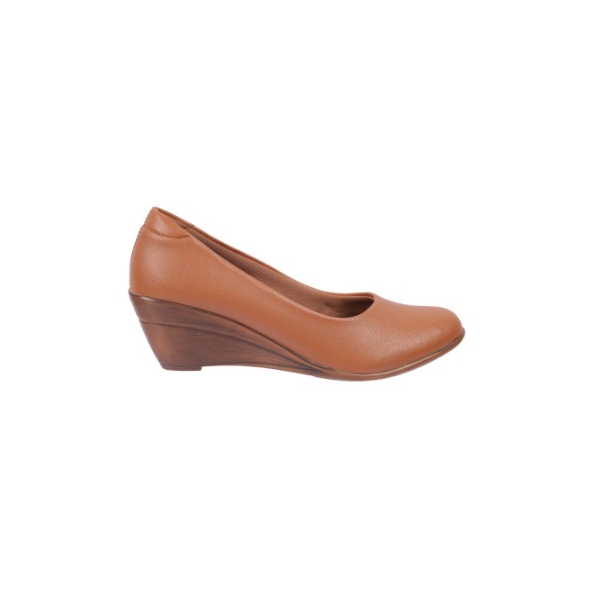 Mochi Women Tan Casual Ballerinas (SKU: 31-335-23-40)