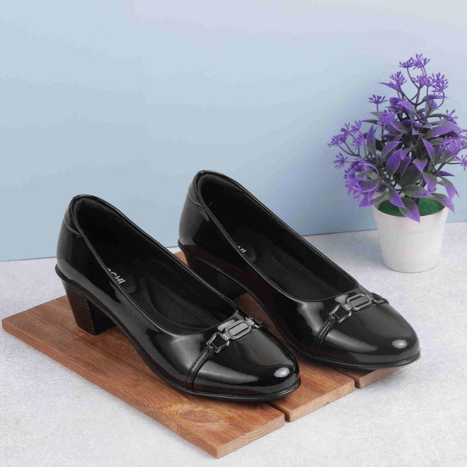 Mochi Women Black Formal Slip-Ons (SKU: 31-336-11-37)