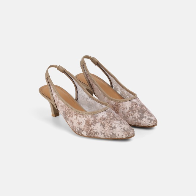 Mochi Women Beige Casual Sandals (SKU: 31-438-20-40)