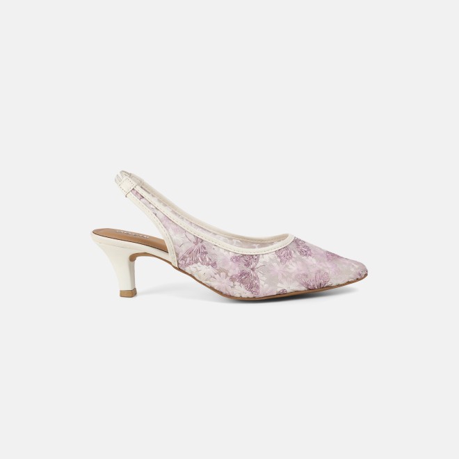 Mochi Women White Casual Sandals (SKU: 31-438-16-36)