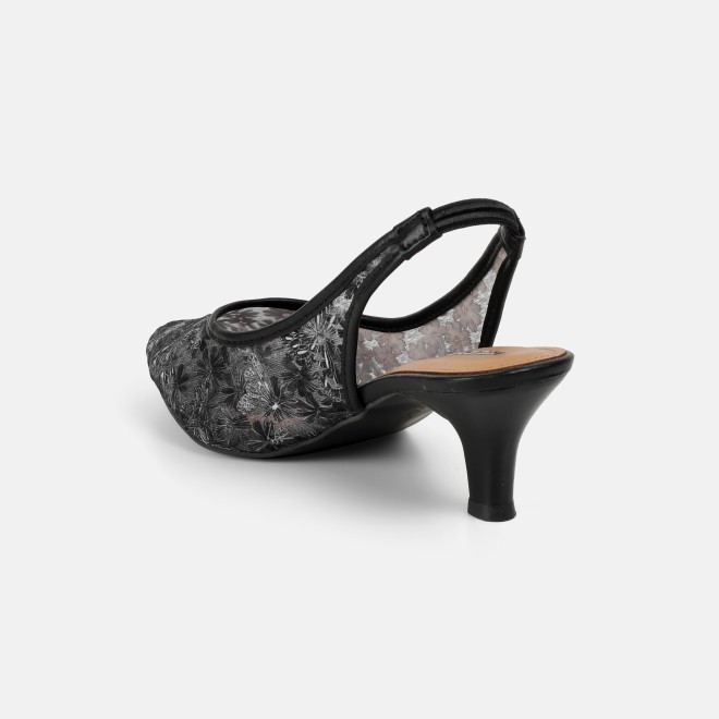 Mochi Women Black Casual Sandals (SKU: 31-438-11-36)