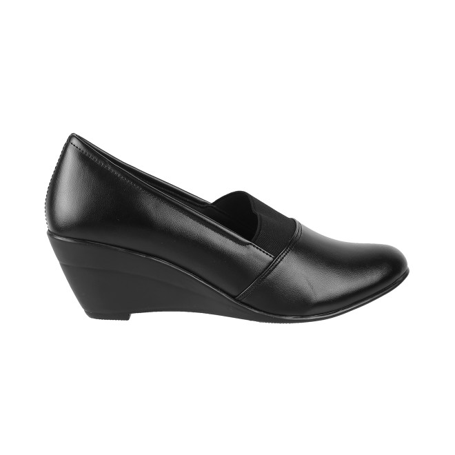 Mochi Women Black Formal Pumps (SKU: 31-4801-11-36)