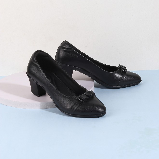 Women Black Formal Pumps