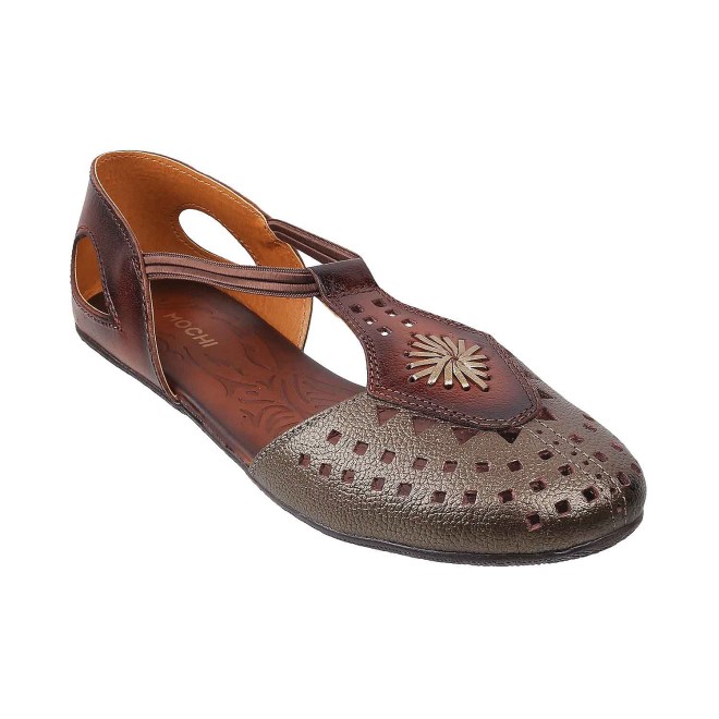 Mochi Women Bronze Casual Slip Ons (SKU: 31-4931-46-36)
