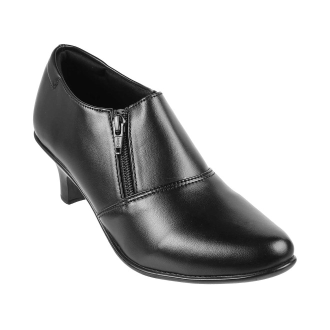 Mochi Women Black Formal Pumps (SKU: 31-5144-11-36)